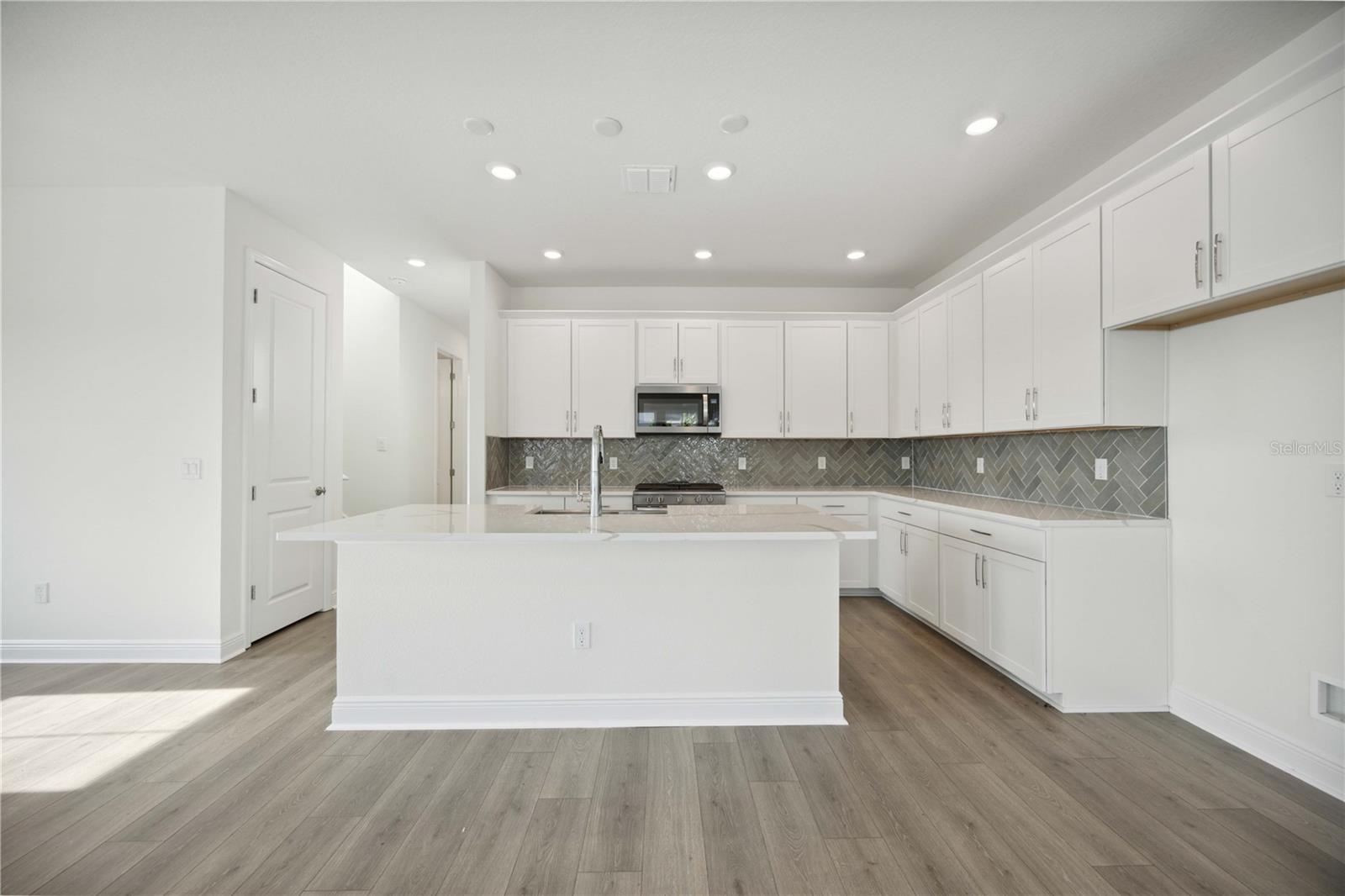 204 EAGLESTON LN, LAKEWOOD RANCH, FL, 34240