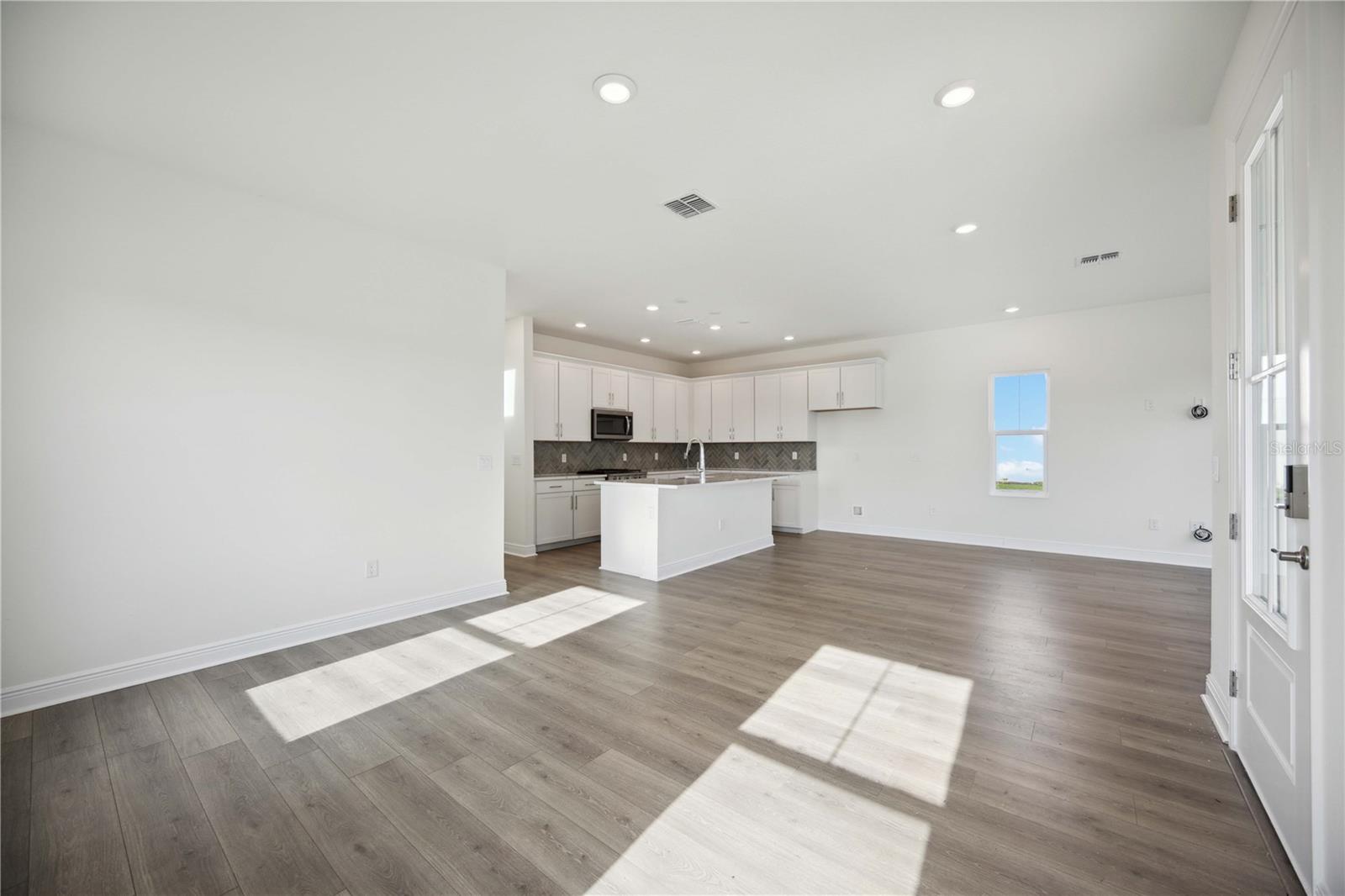 204 EAGLESTON LN, LAKEWOOD RANCH, FL, 34240