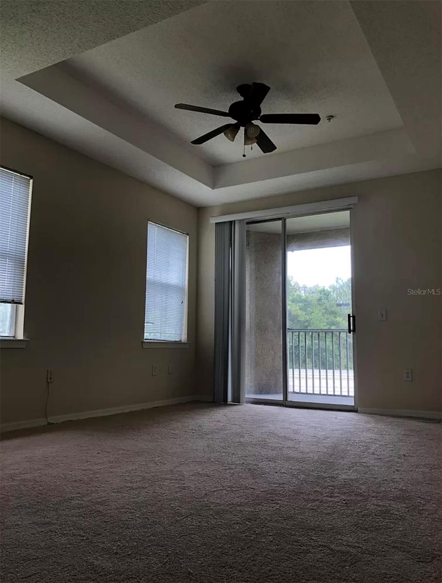 18001 RICHMOND PLACE DR #520, TAMPA, FL, 33647