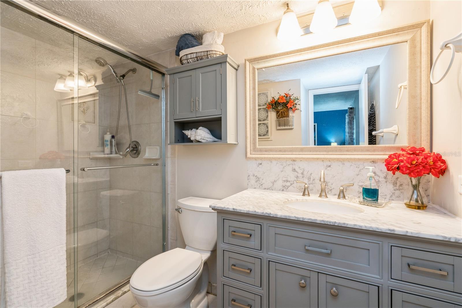 527 CAPE CORAL PKWY W #4, CAPE CORAL, FL, 33914