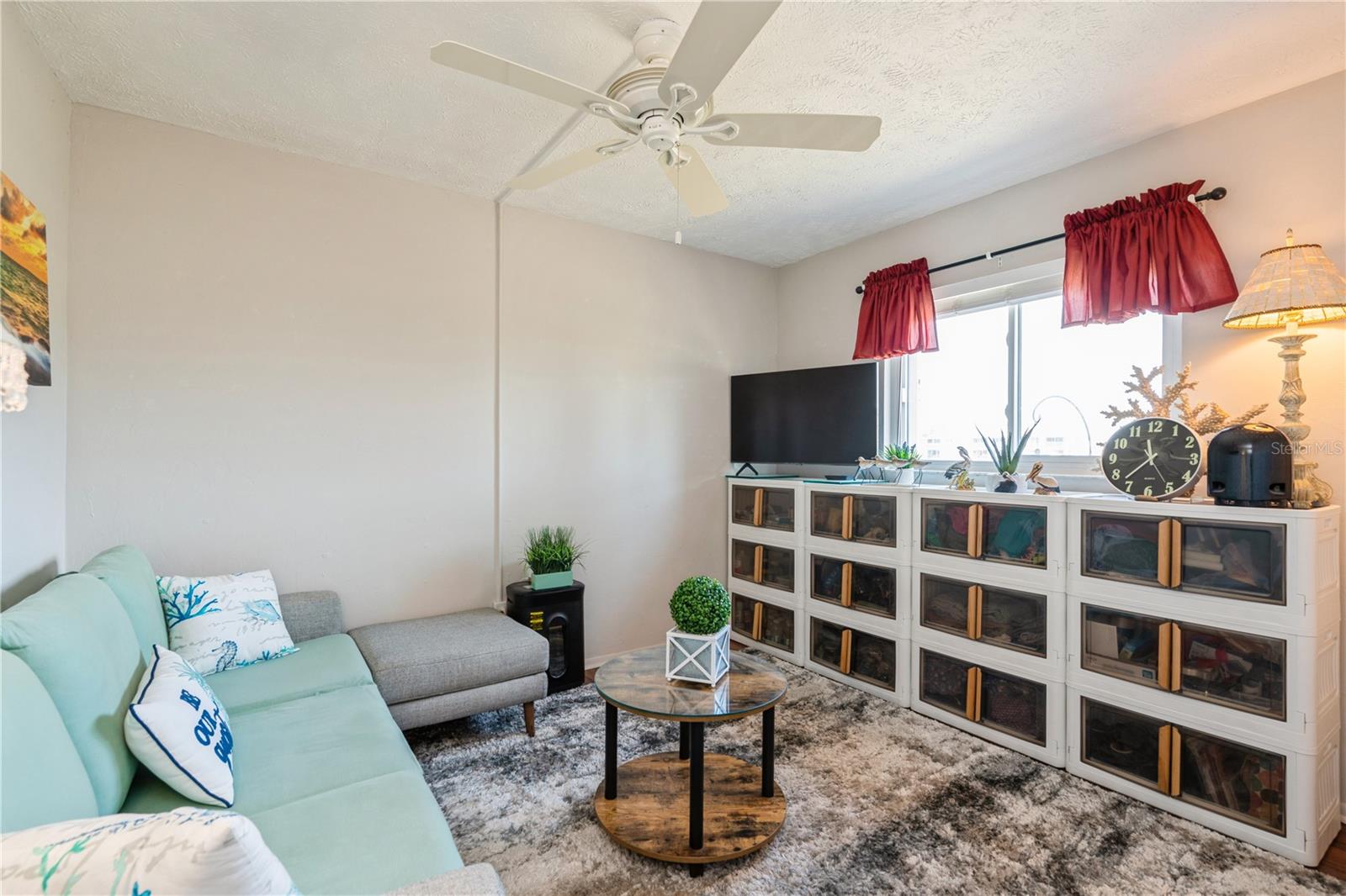 527 CAPE CORAL PKWY W #4, CAPE CORAL, FL, 33914