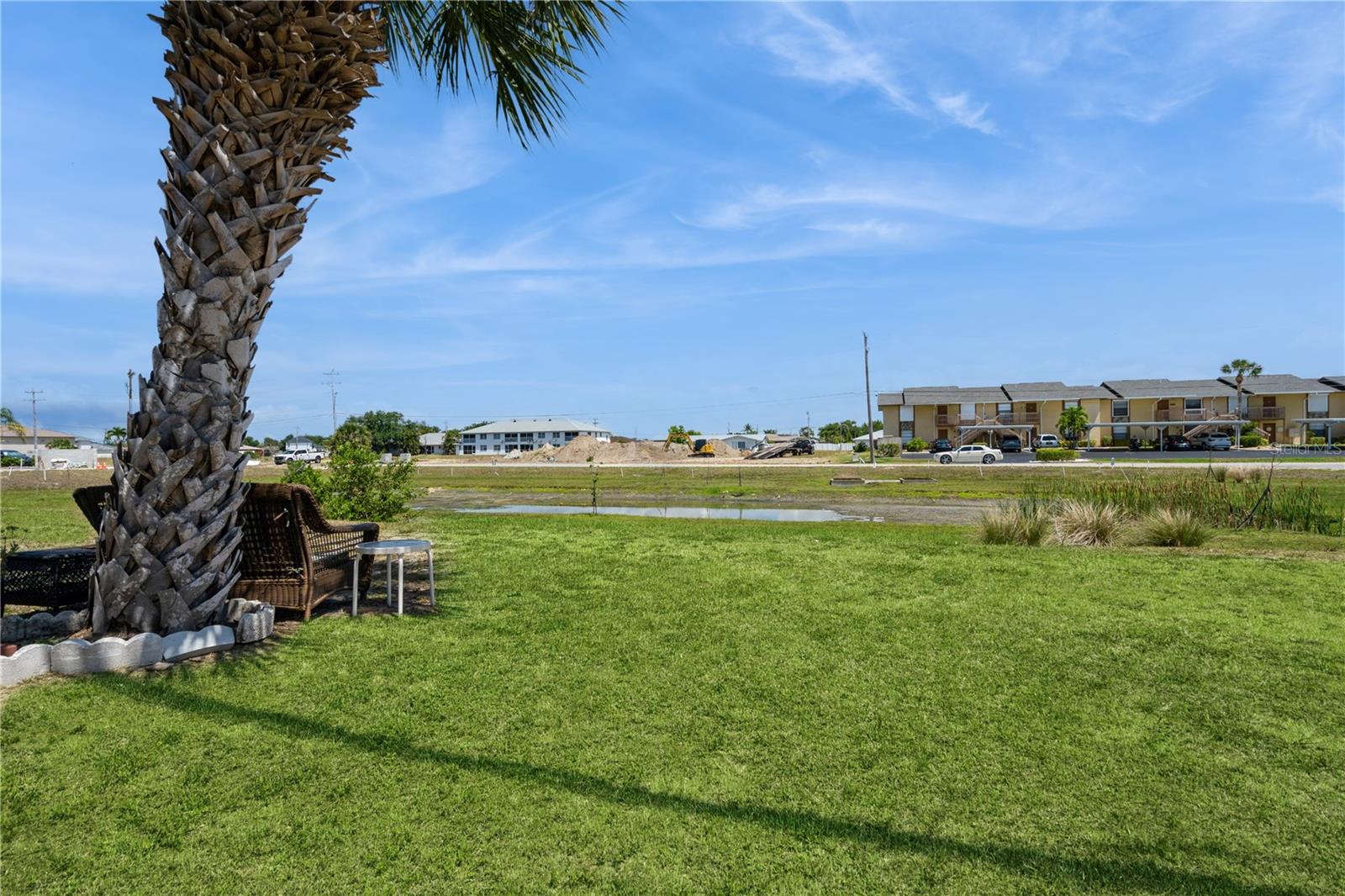 527 CAPE CORAL PKWY W #4, CAPE CORAL, FL, 33914