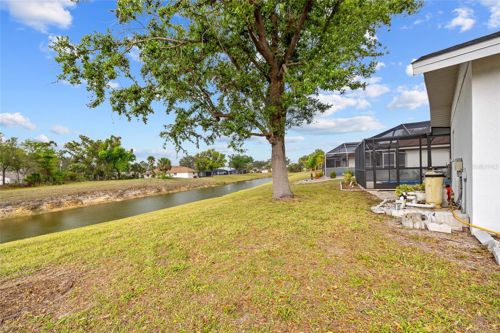 1 SPORTSMAN WAY, ROTONDA WEST, FL, 33947