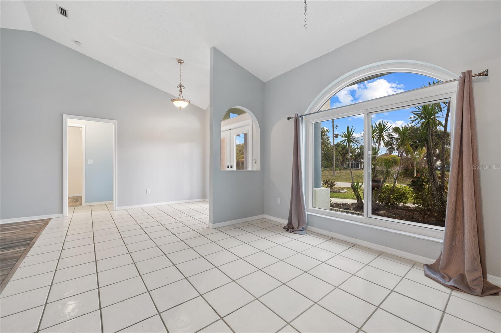 1 SPORTSMAN WAY, ROTONDA WEST, FL, 33947