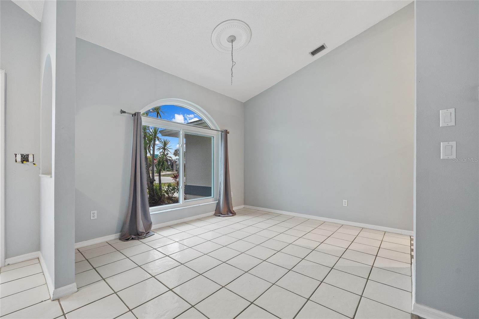 1 SPORTSMAN WAY, ROTONDA WEST, FL, 33947