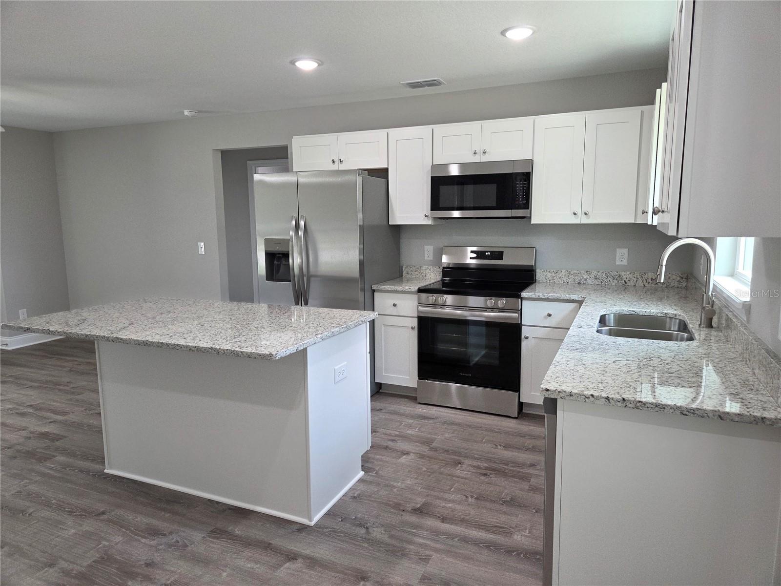 628 SE PINE AVE, FORT MEADE, FL, 33841