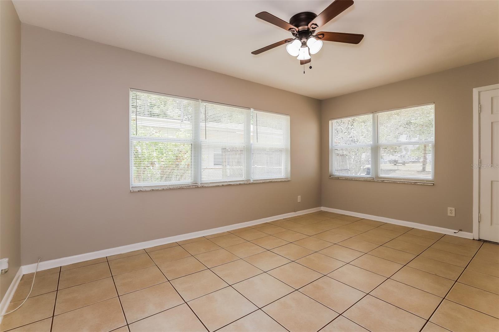 7127 32ND AVE N, ST PETERSBURG, FL, 33710