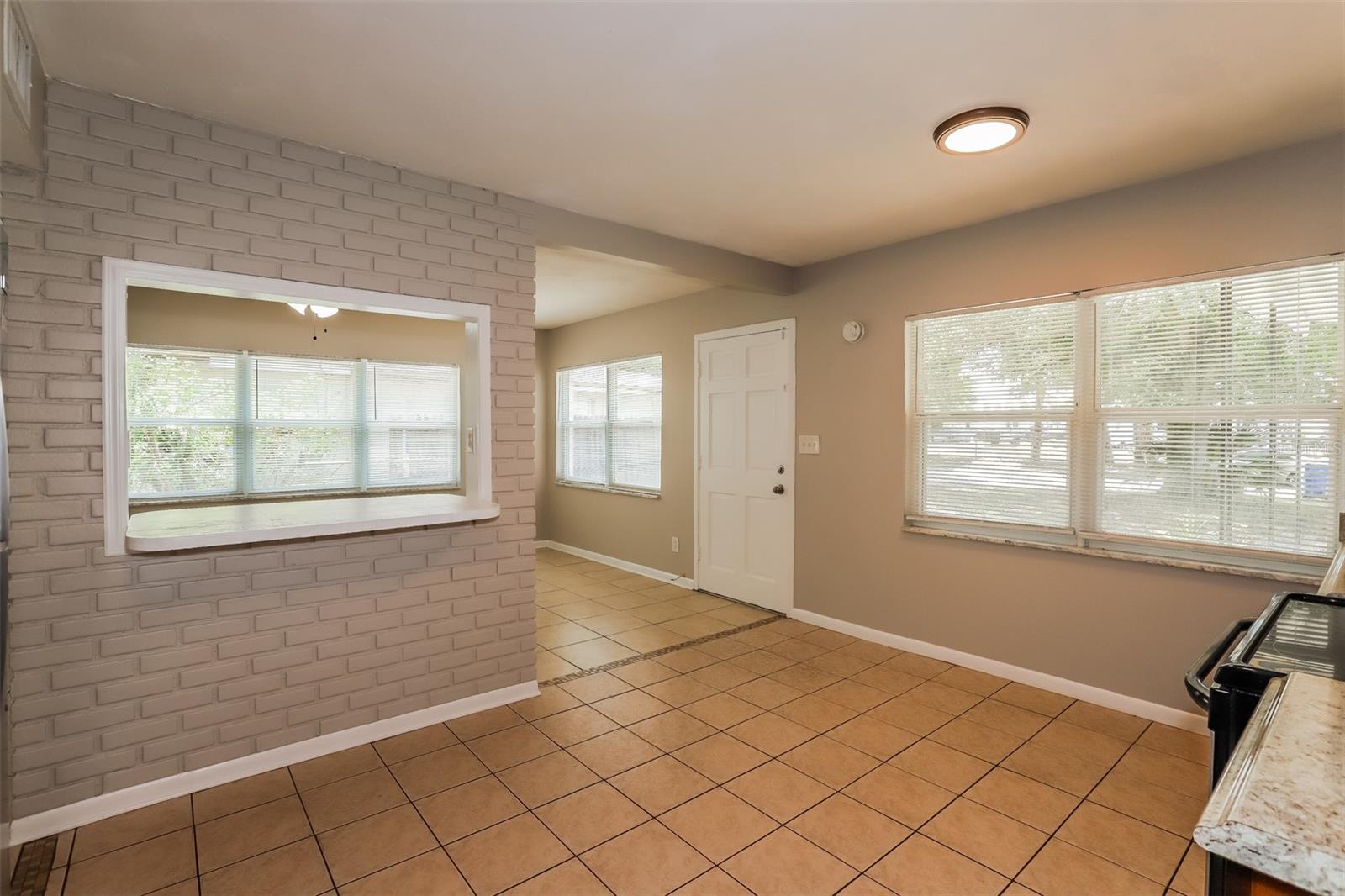 7127 32ND AVE N, ST PETERSBURG, FL, 33710