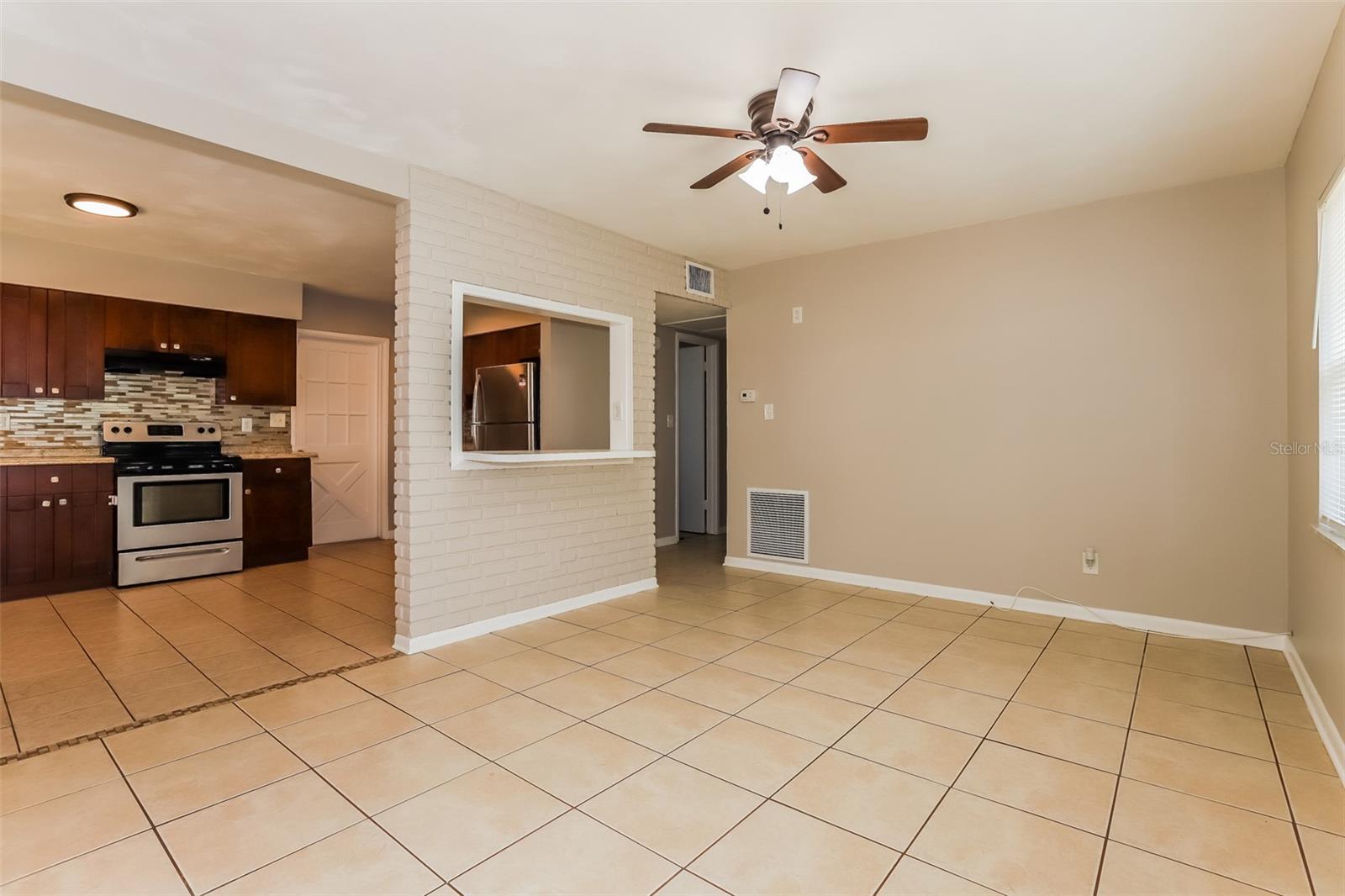 7127 32ND AVE N, ST PETERSBURG, FL, 33710