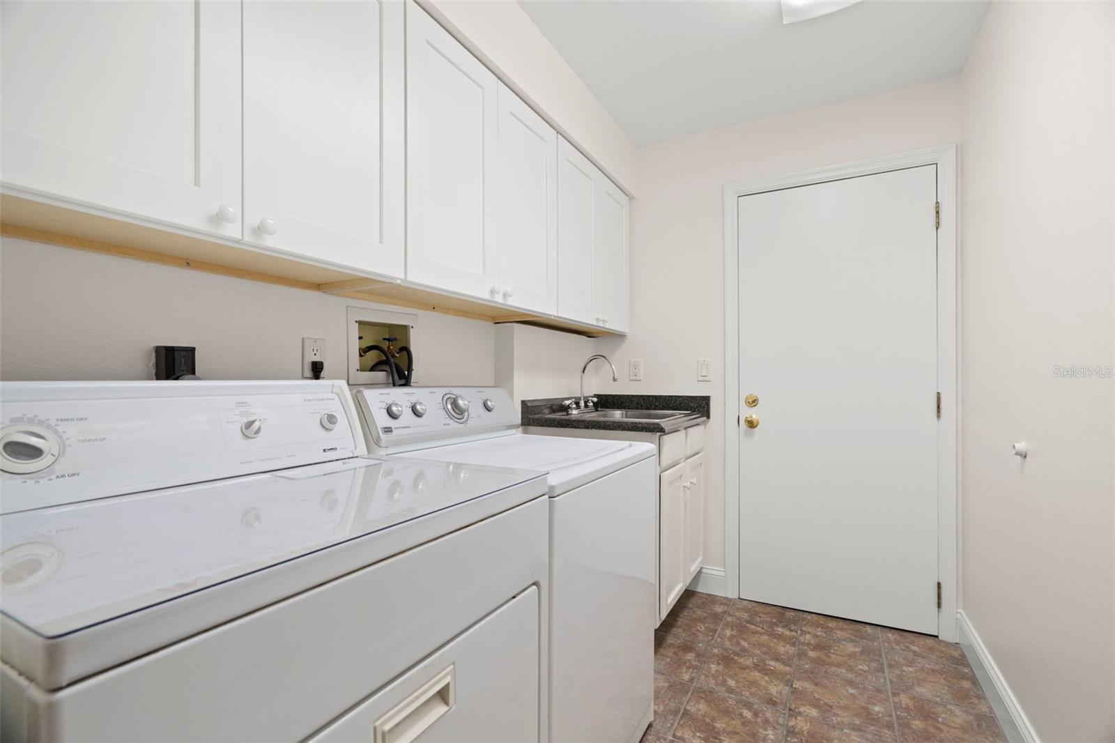 1951 DOWNING PL, PALM HARBOR, FL, 34683