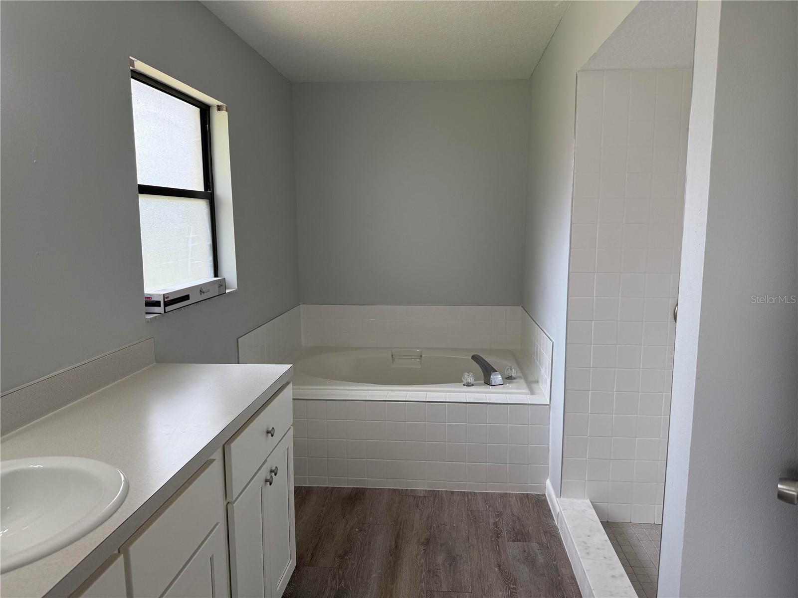 13742 14TH ST, DADE CITY, FL, 33525