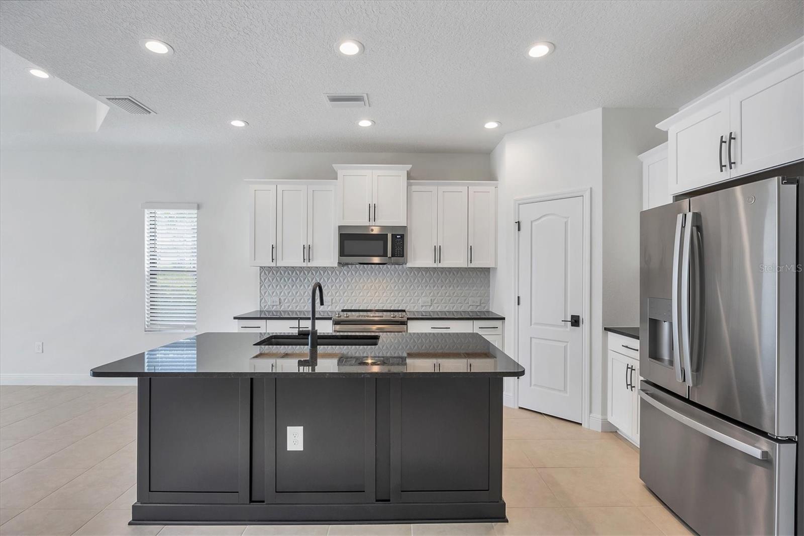 281 POTENZA LOOP, NOKOMIS, FL, 34275