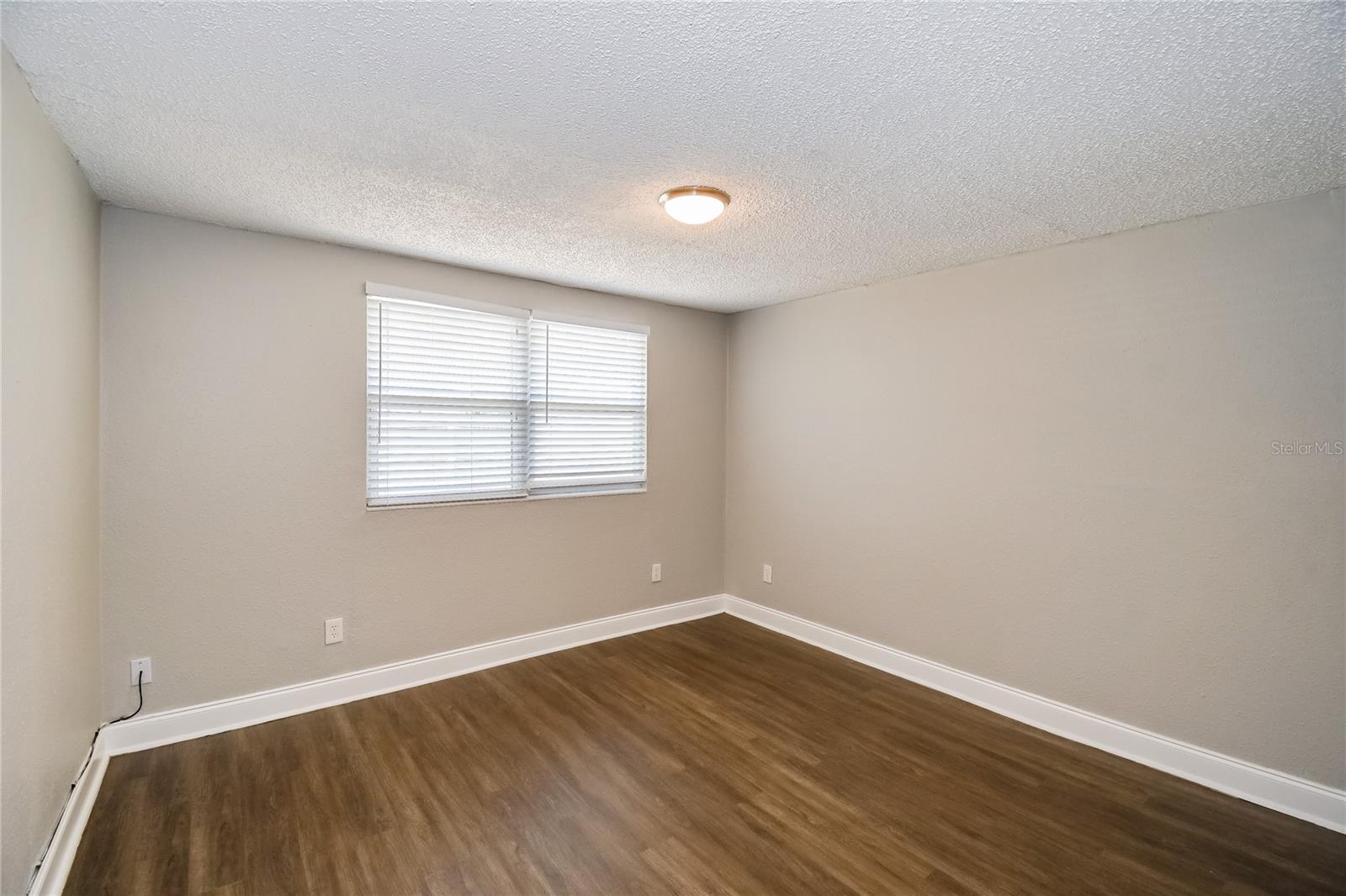 11733 SURFWOOD AVE, JACKSONVILLE, FL, 32246