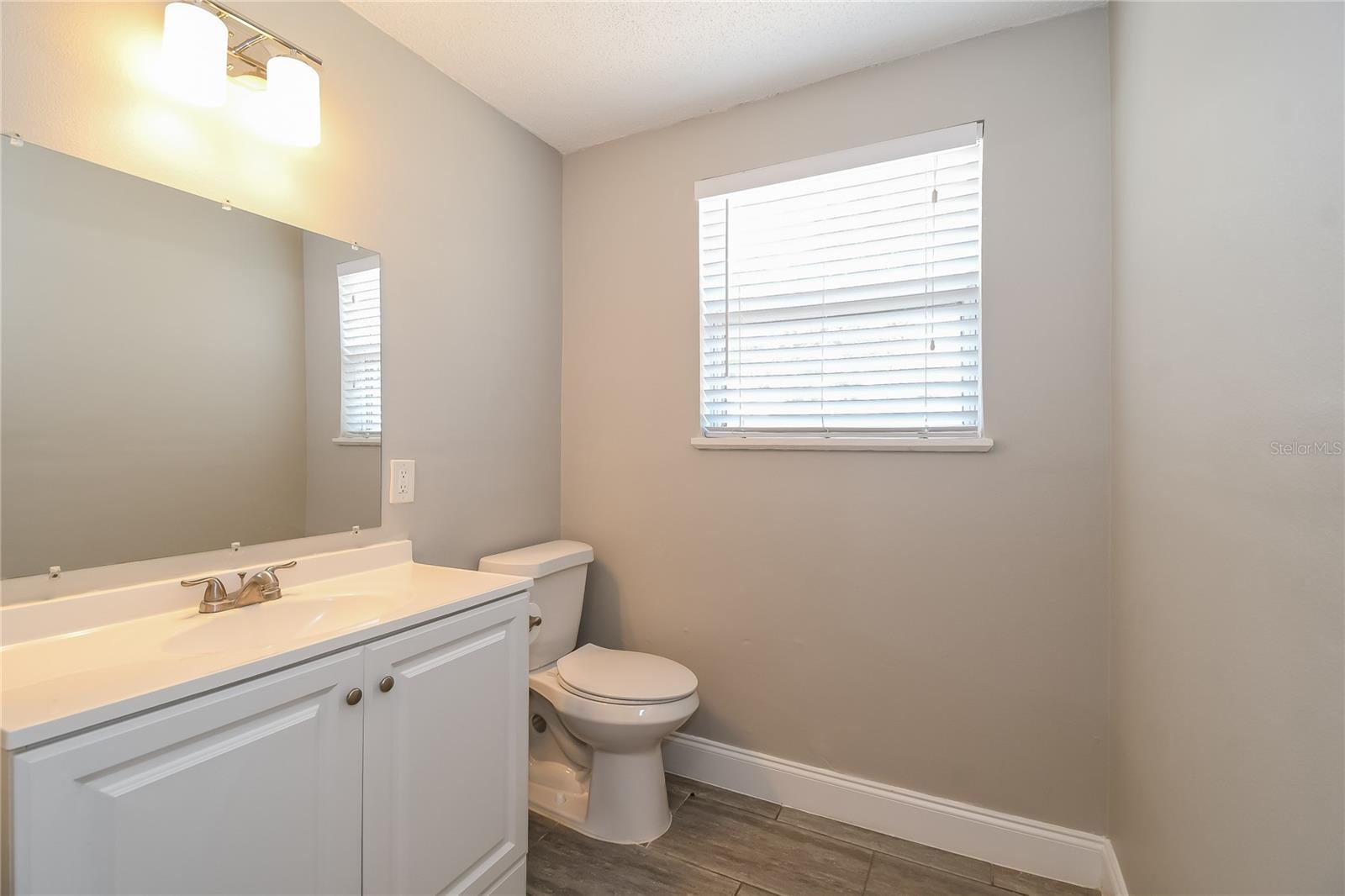 11733 SURFWOOD AVE, JACKSONVILLE, FL, 32246