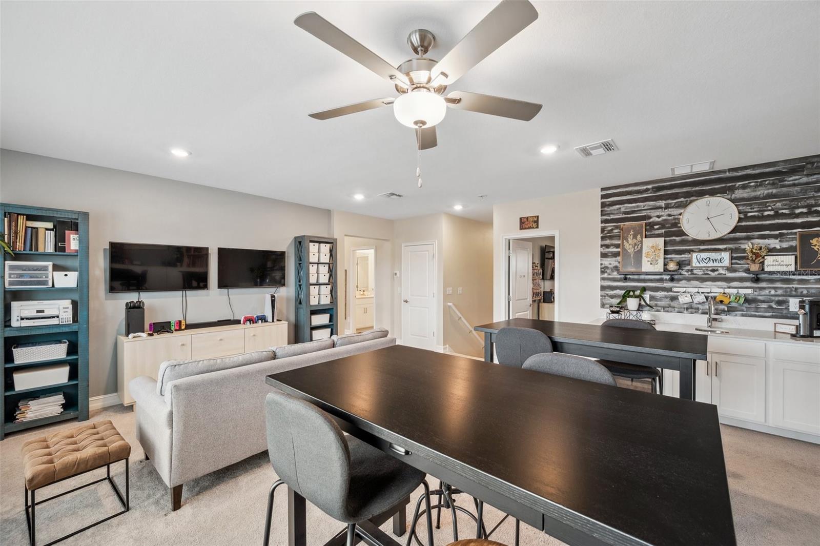 22294 STORYBOOK CABIN WAY, LAND O LAKES, FL, 34637