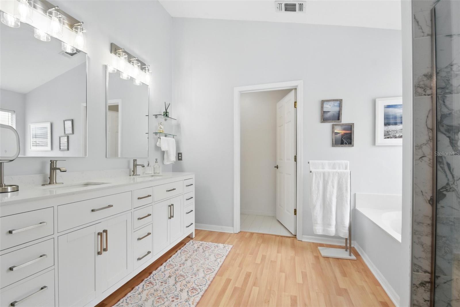 811 WAYNE AVE, ALTAMONTE SPRINGS, FL, 32701