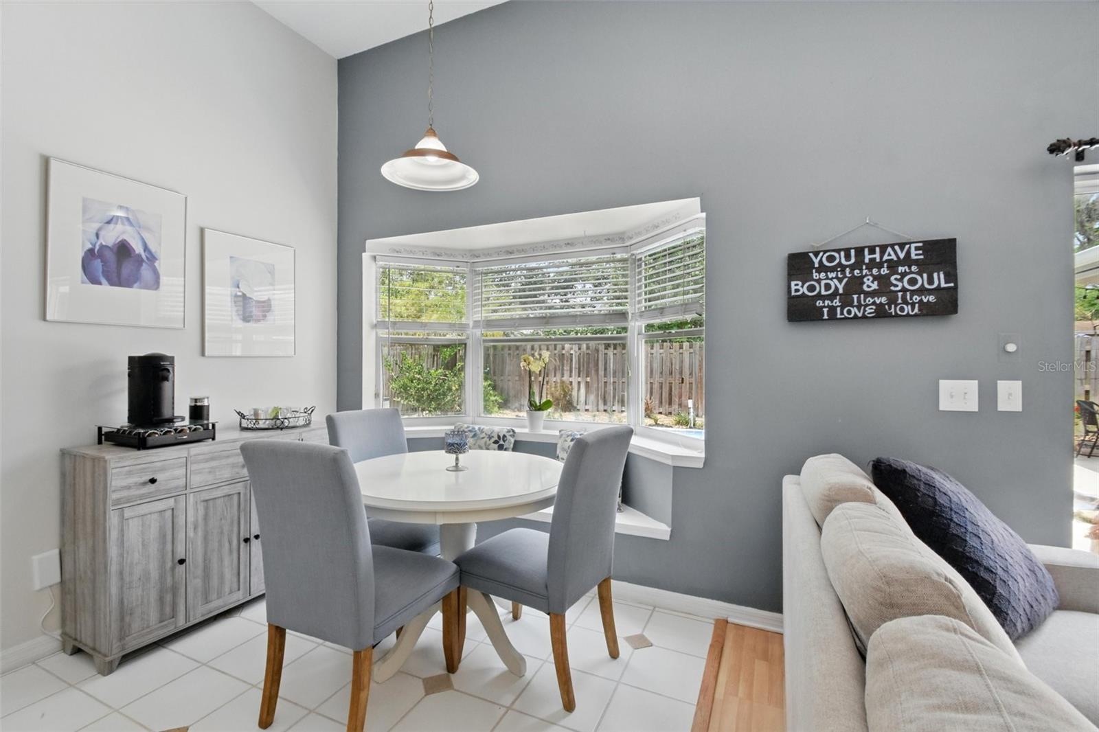 811 WAYNE AVE, ALTAMONTE SPRINGS, FL, 32701