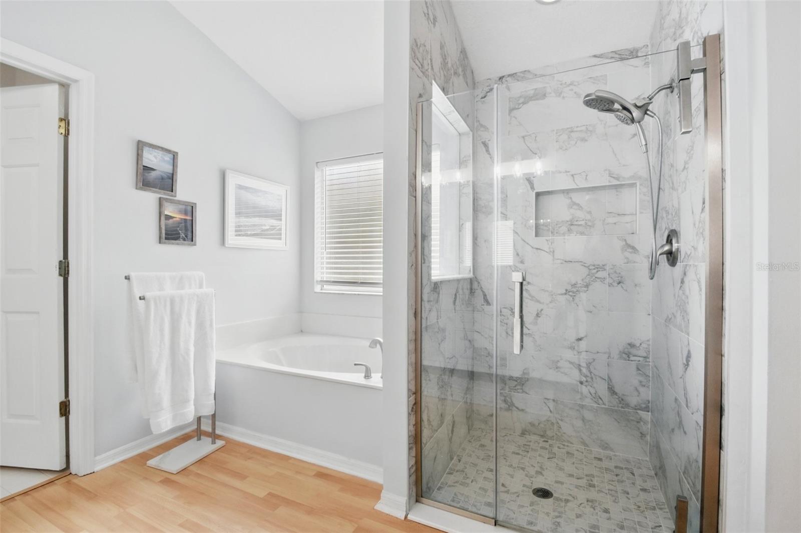 811 WAYNE AVE, ALTAMONTE SPRINGS, FL, 32701