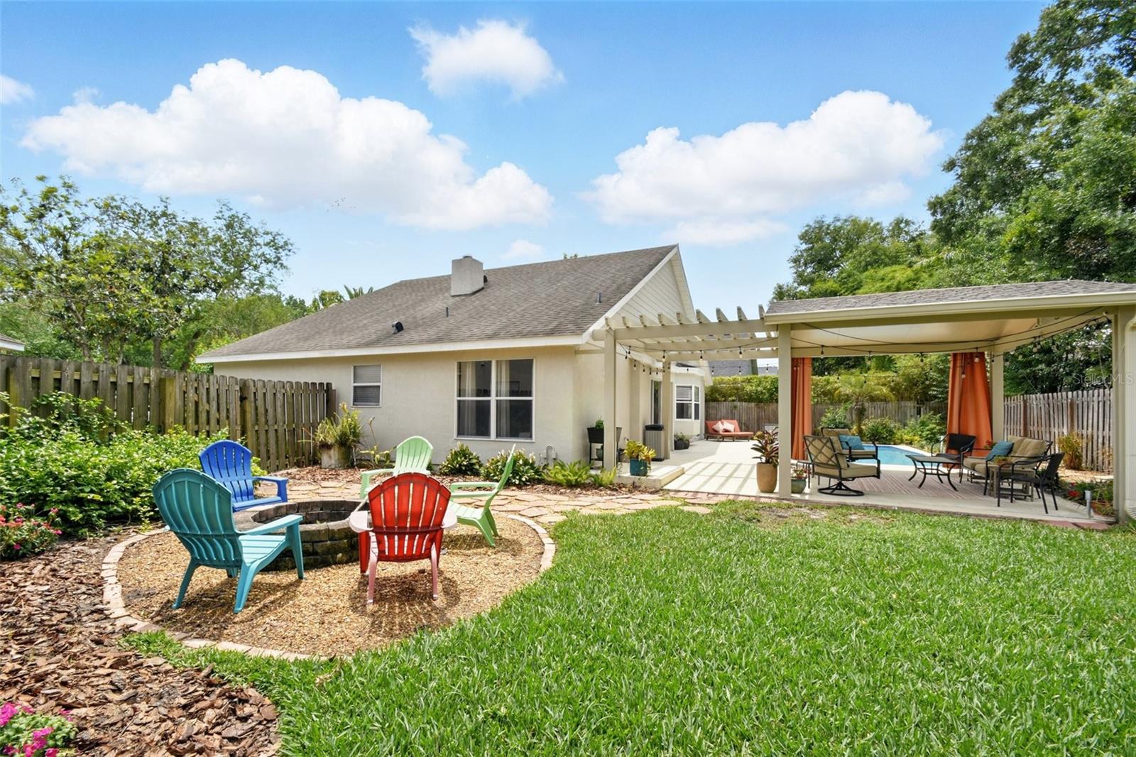 811 WAYNE AVE, ALTAMONTE SPRINGS, FL, 32701