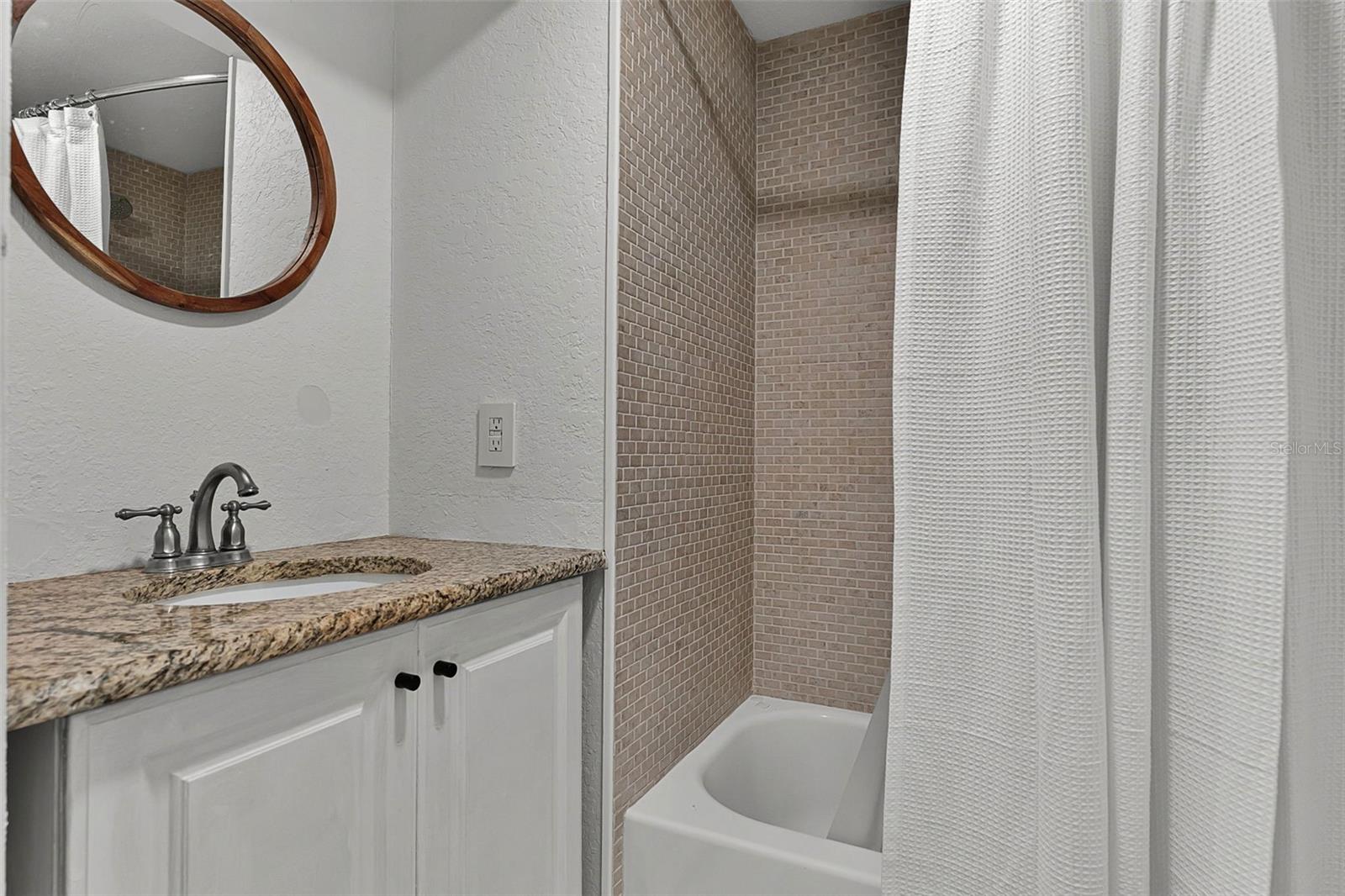 1012 N SHINE AVE, ORLANDO, FL, 32803