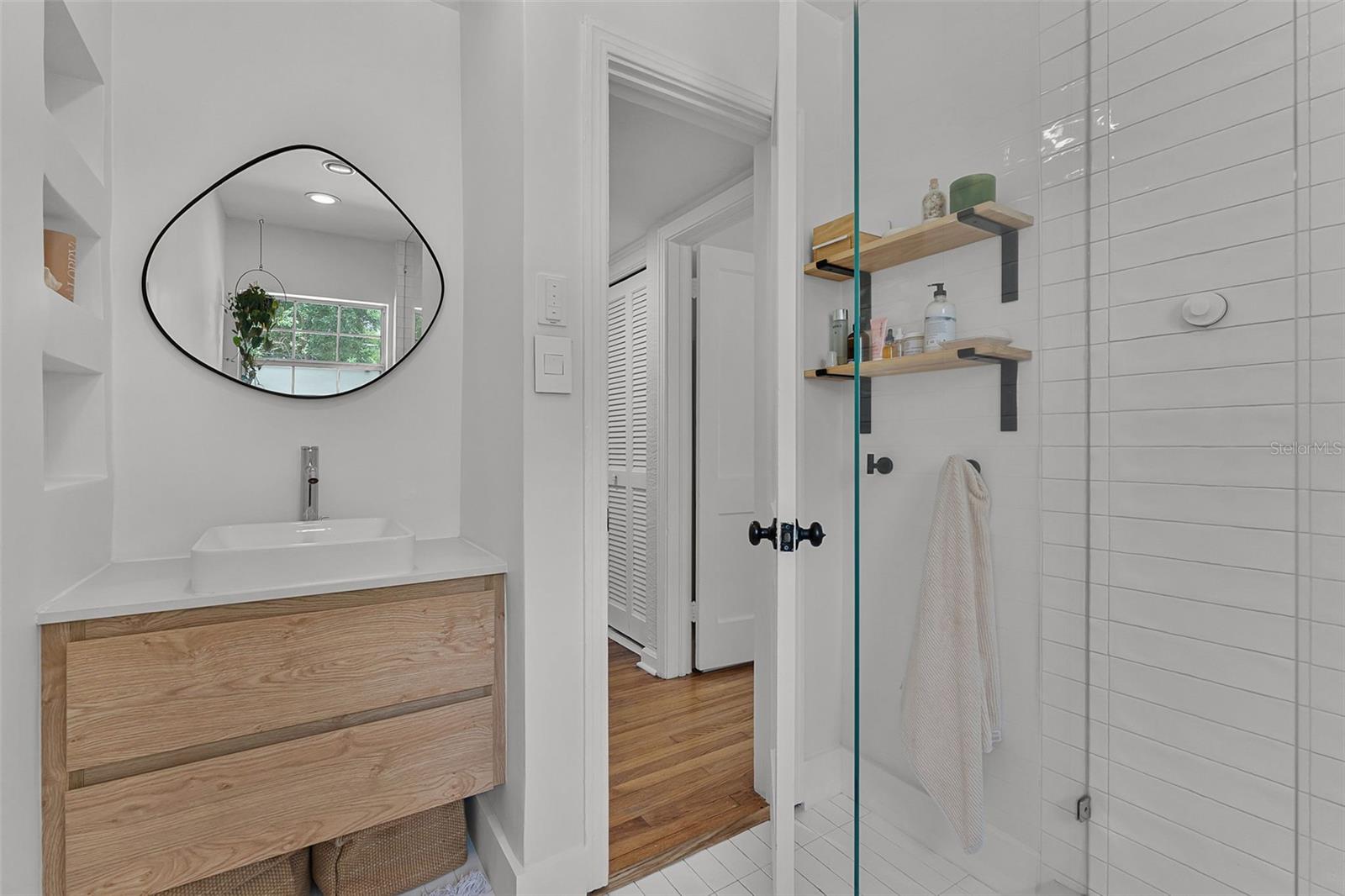 1012 N SHINE AVE, ORLANDO, FL, 32803