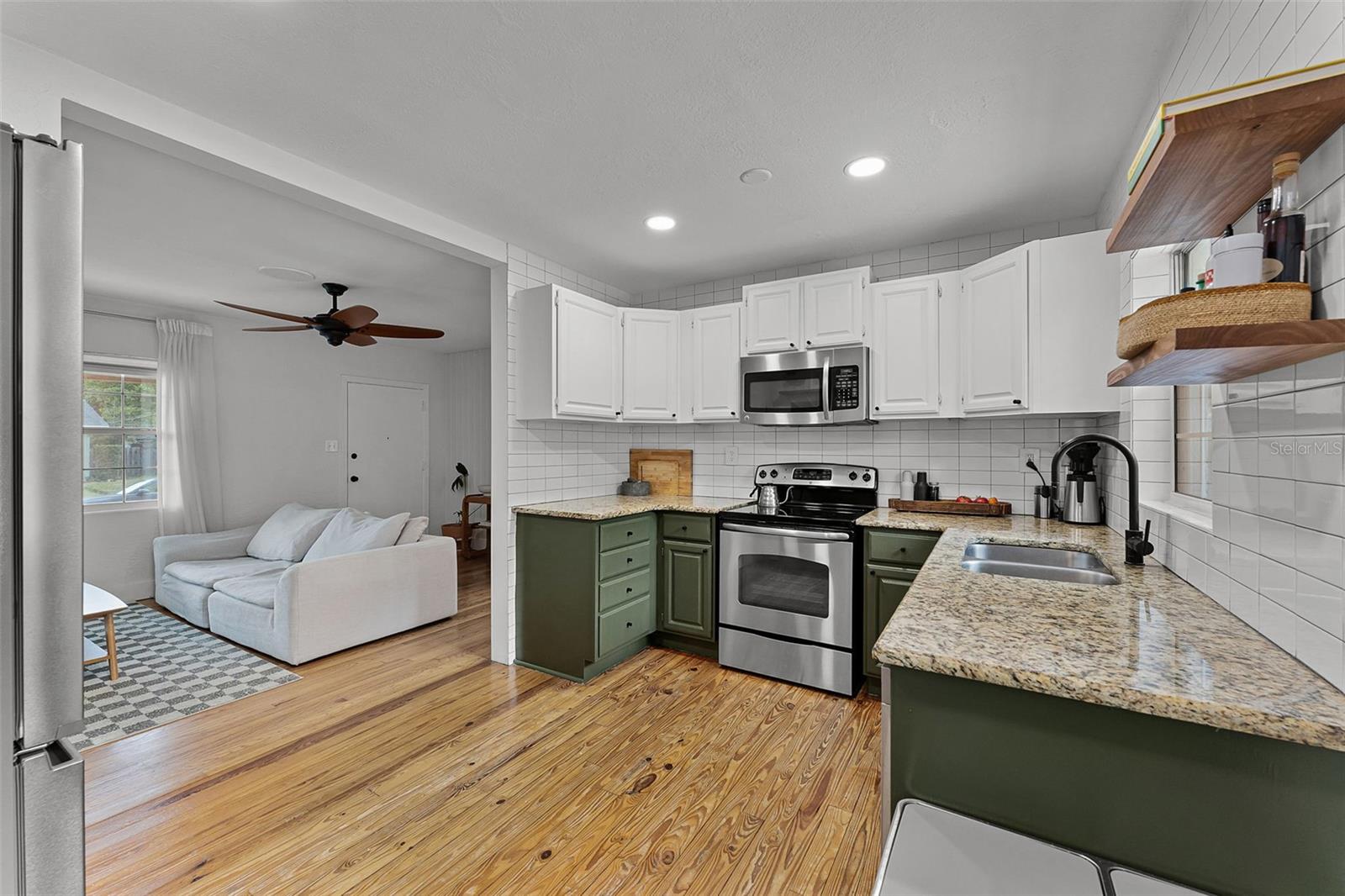 1012 N SHINE AVE, ORLANDO, FL, 32803