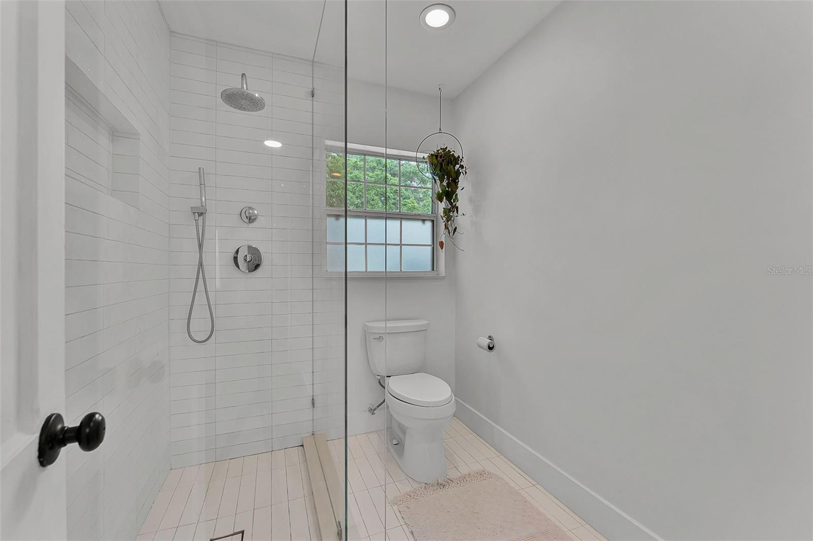 1012 N SHINE AVE, ORLANDO, FL, 32803