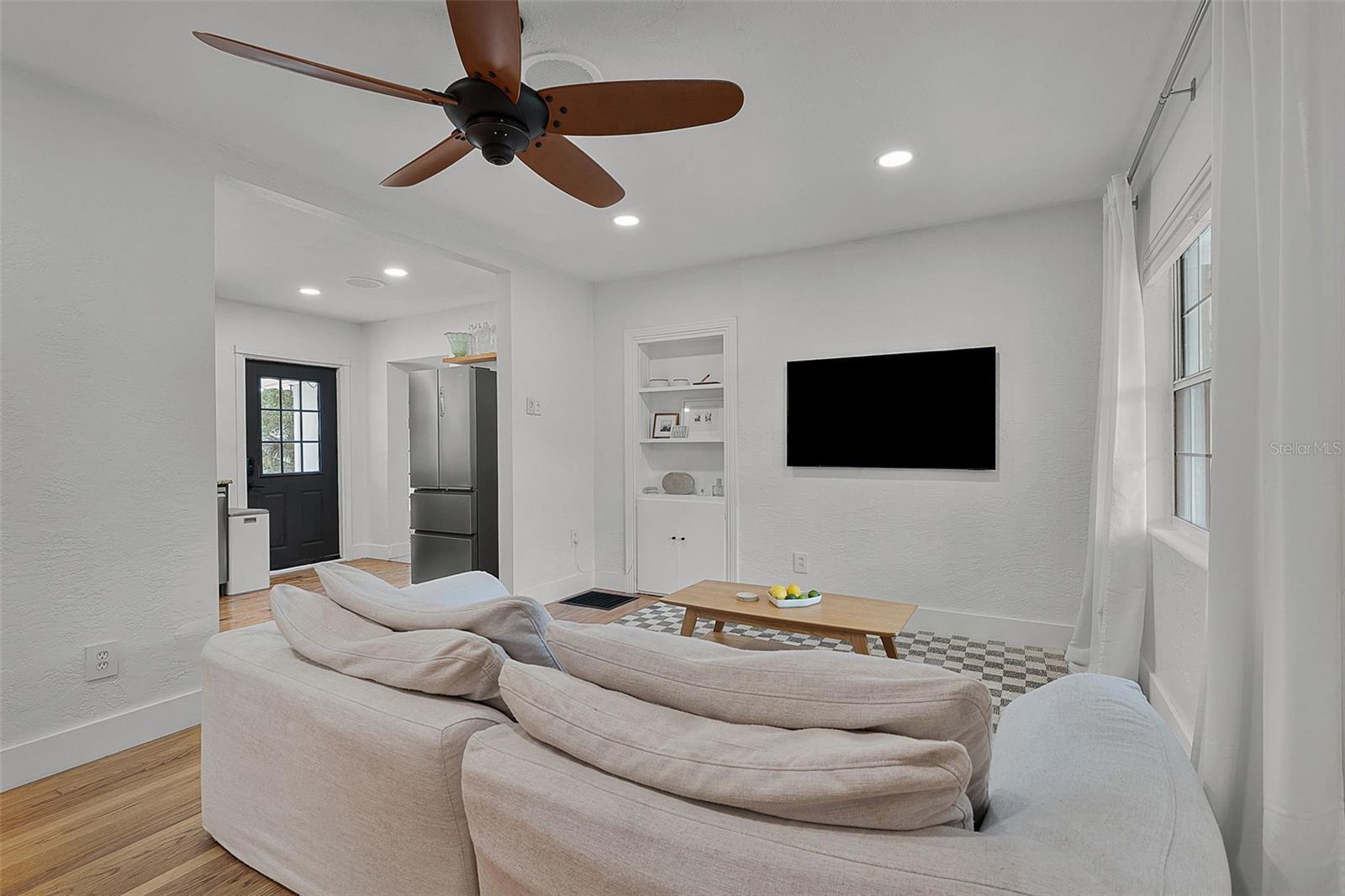 1012 N SHINE AVE, ORLANDO, FL, 32803