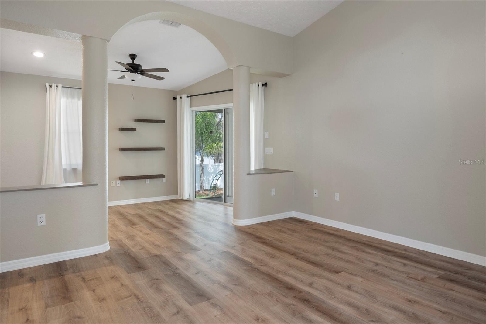 SPRING HILL, SPRING HILL, FL, 34609