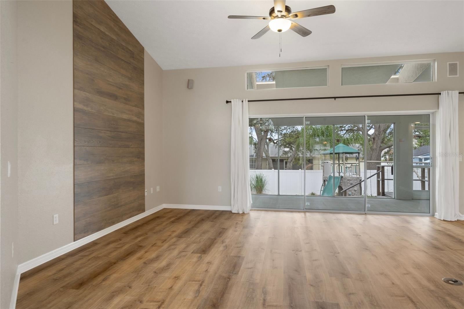 SPRING HILL, SPRING HILL, FL, 34609