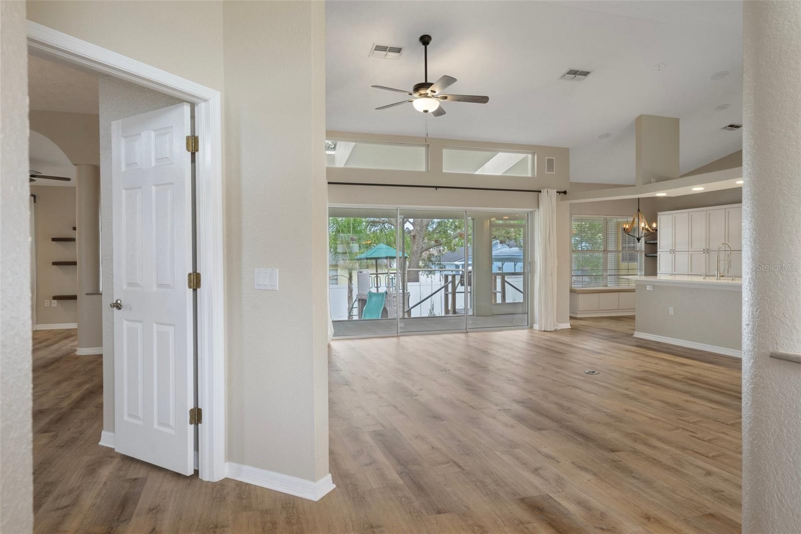 SPRING HILL, SPRING HILL, FL, 34609