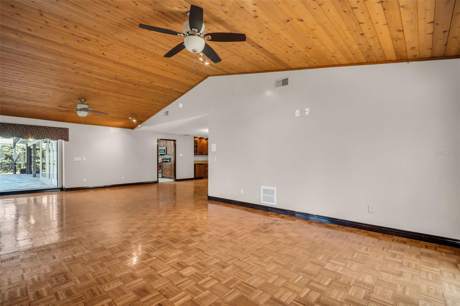 2834 PHEASANT RUN, CLEARWATER, FL, 33759