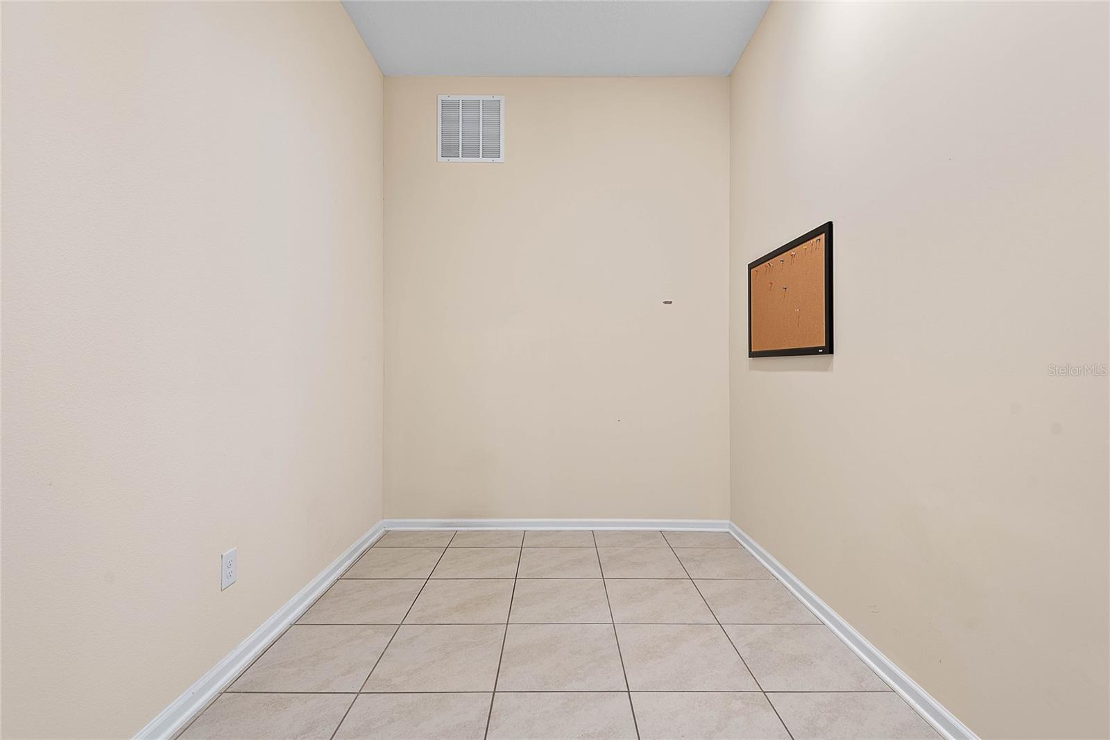 25 RED TOP LN, PALM COAST, FL, 32164