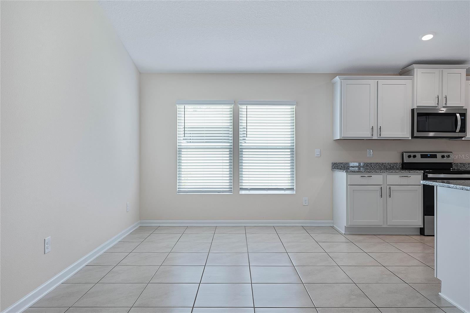 25 RED TOP LN, PALM COAST, FL, 32164