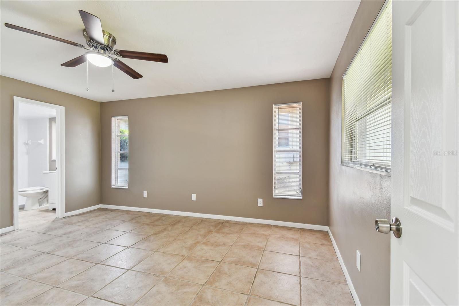 3249 PARKWAY PL, PALM HARBOR, FL, 34684