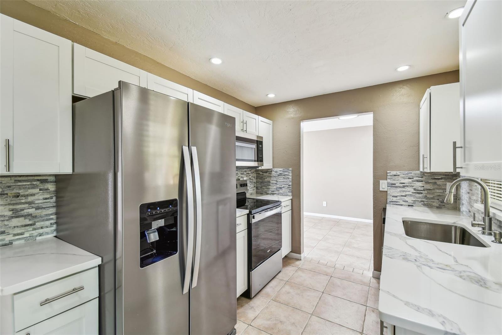 3249 PARKWAY PL, PALM HARBOR, FL, 34684