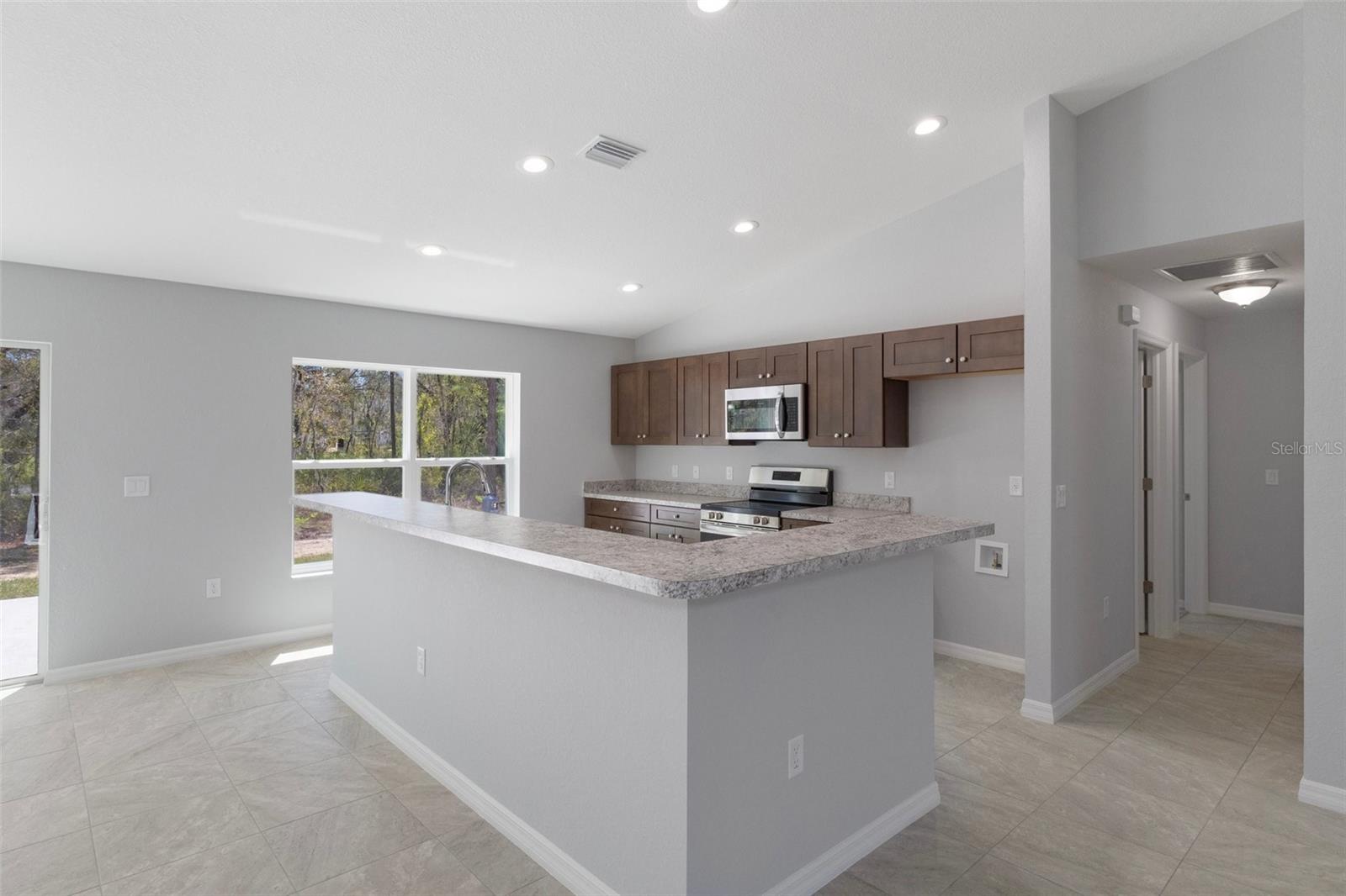 15291 GREEN JAY RD, WEEKI WACHEE, FL, 34614