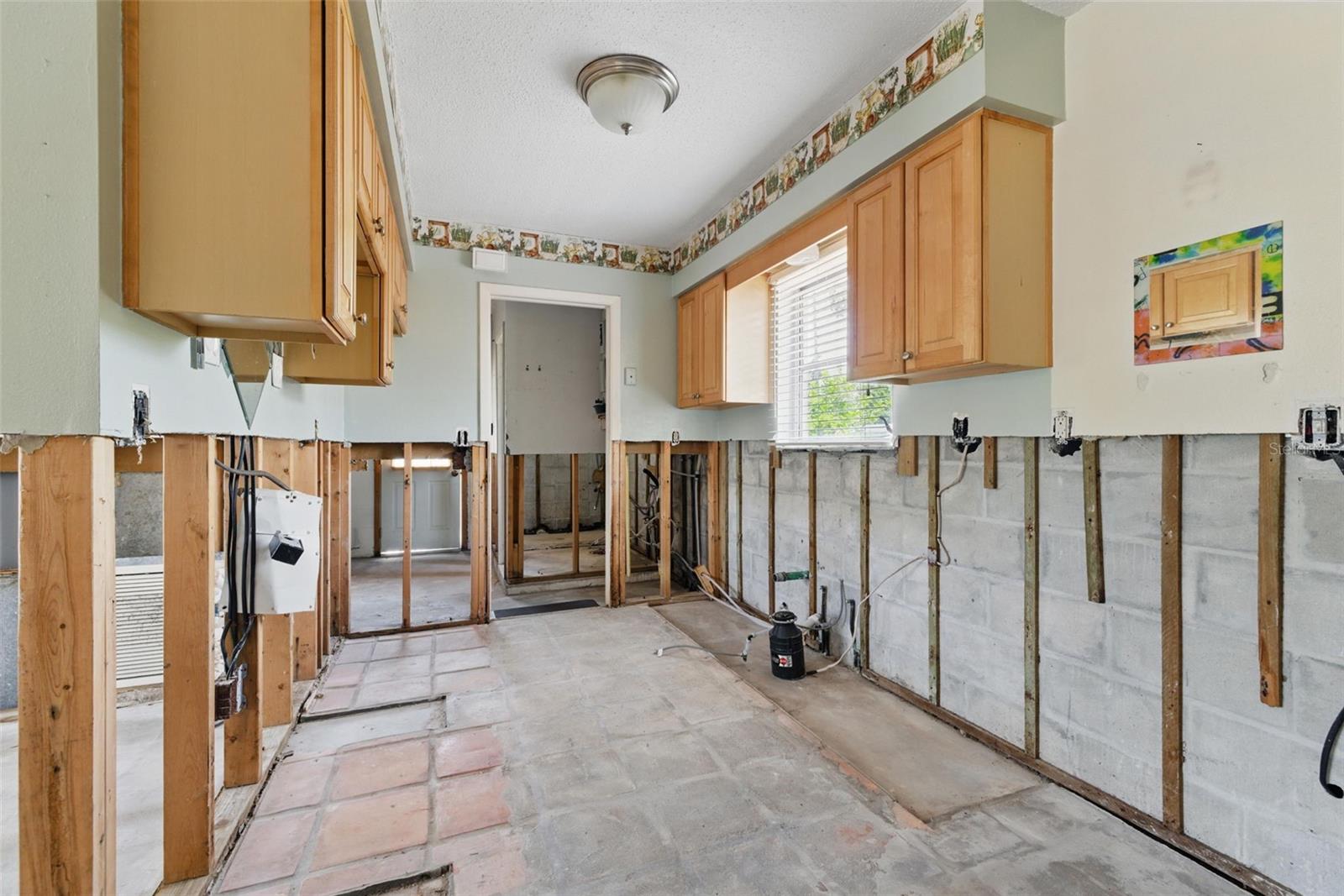 1801 MISSISSIPPI AVE NE, ST PETERSBURG, FL, 33703