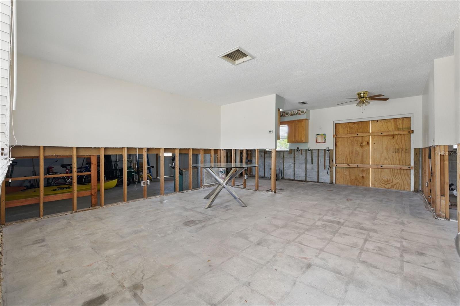 1801 MISSISSIPPI AVE NE, ST PETERSBURG, FL, 33703