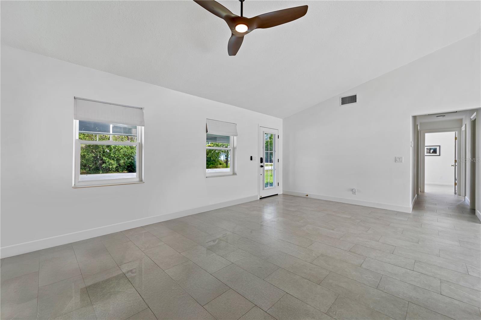 77 FREEPORT, PALM COAST, FL, 32137