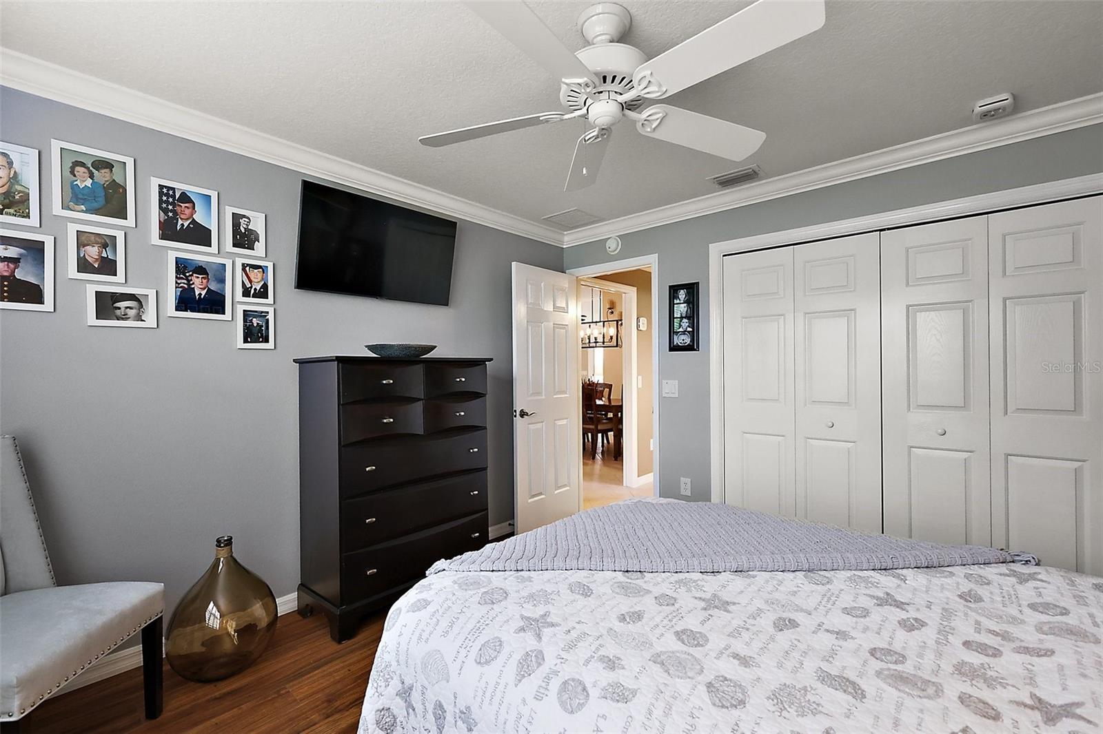 1053 ALCOVE LOOP, THE VILLAGES, FL, 32162