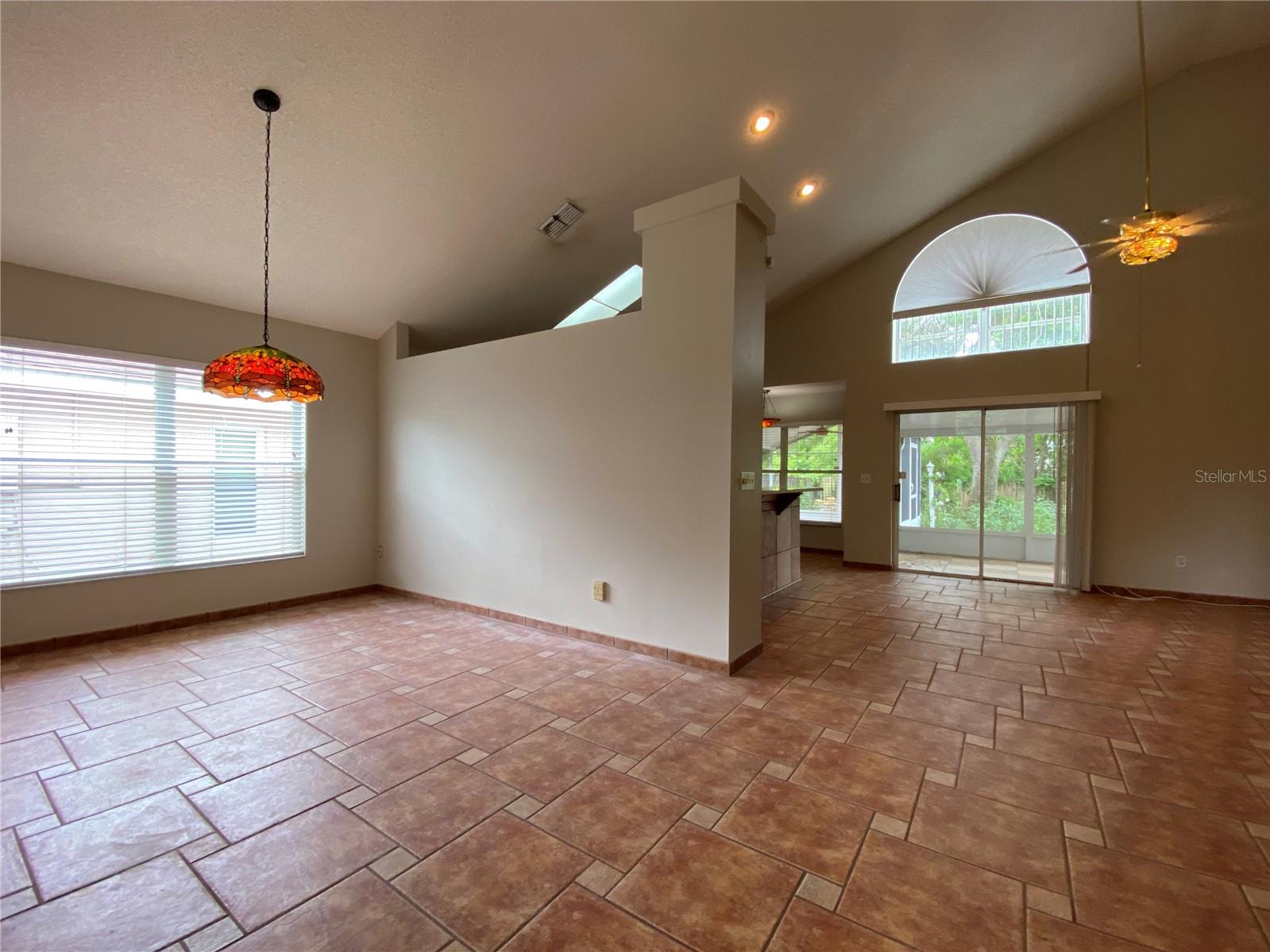 3791 LAKE MIRAGE BLVD, ORLANDO, FL, 32817