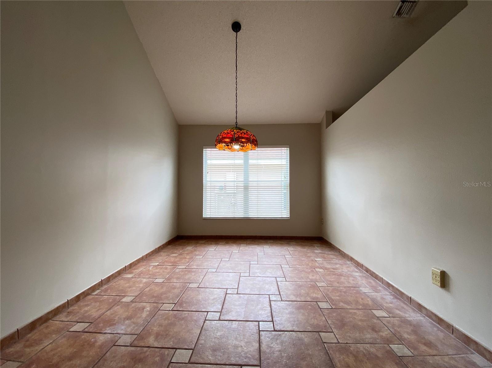 3791 LAKE MIRAGE BLVD, ORLANDO, FL, 32817