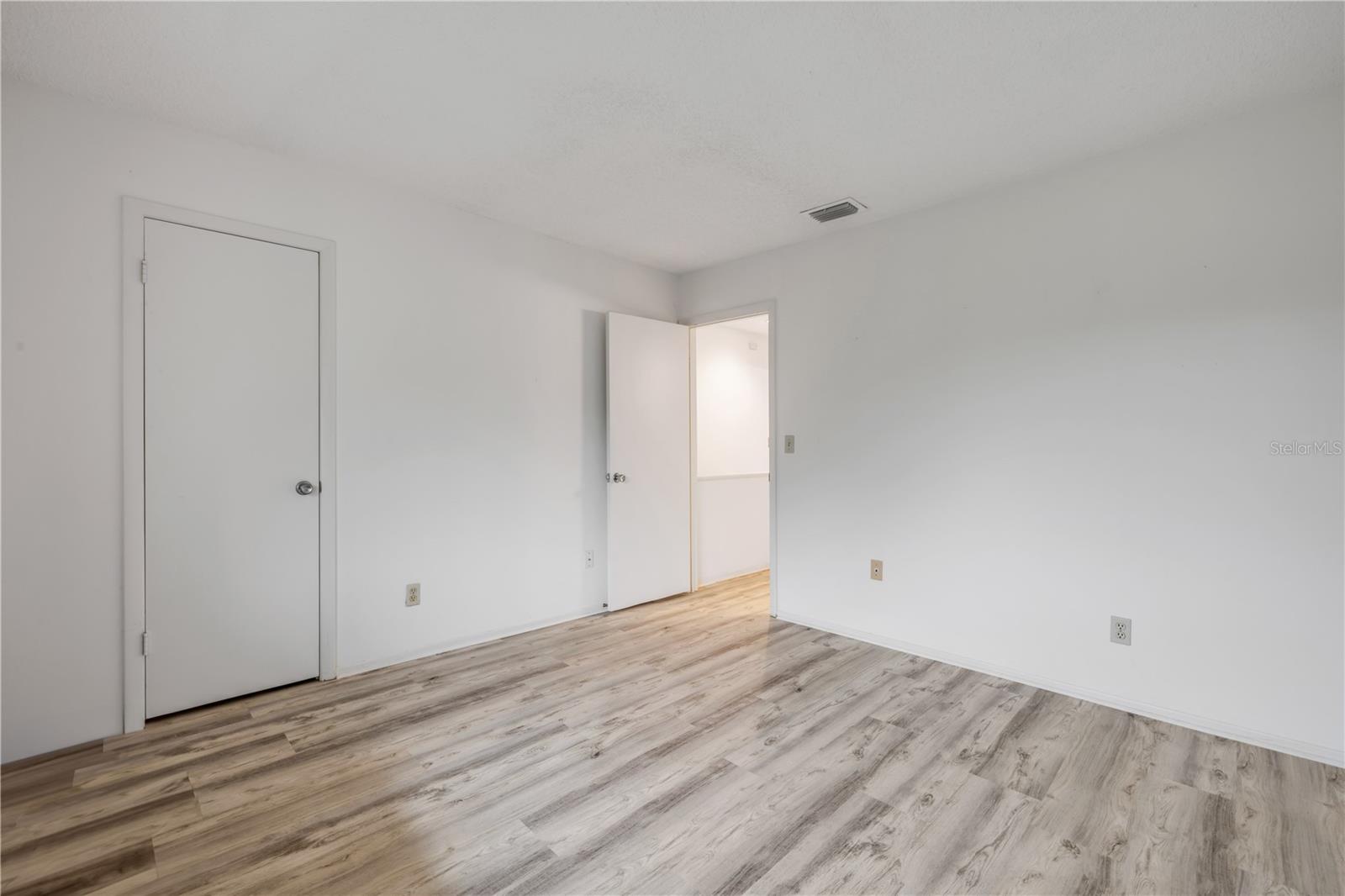 257 CLUB HOUSE BLVD, NEW SMYRNA BEACH, FL, 32168