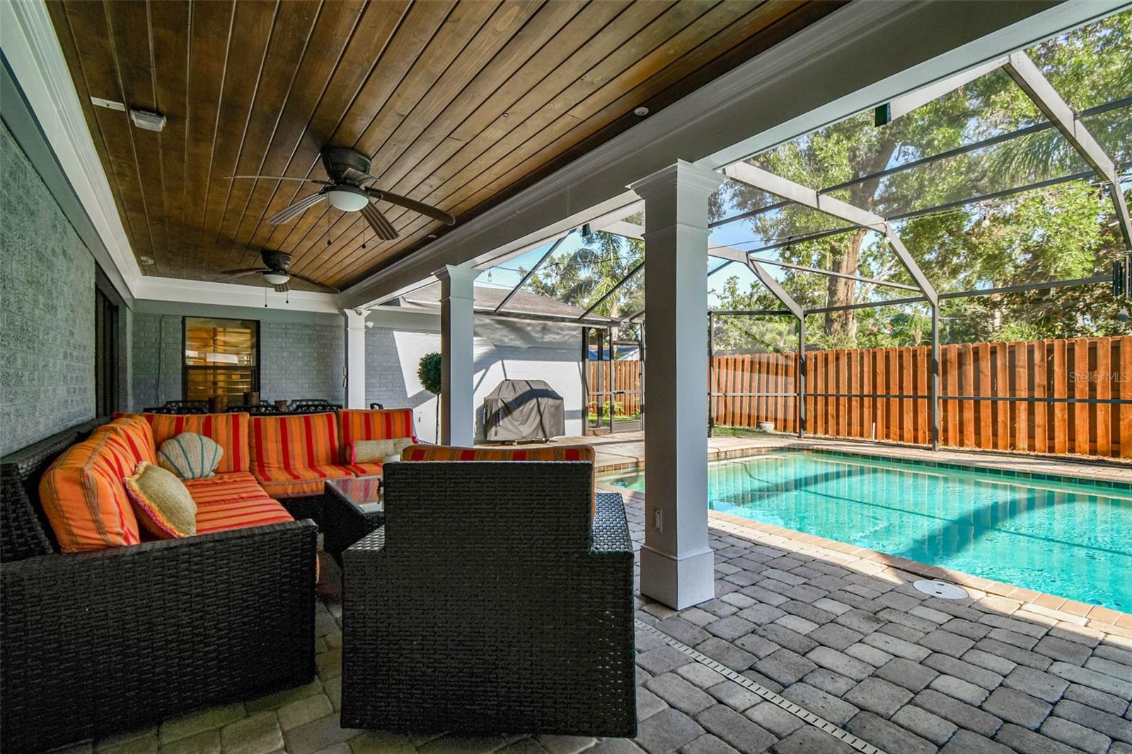 3304 LATANIA DR, TAMPA, FL, 33618