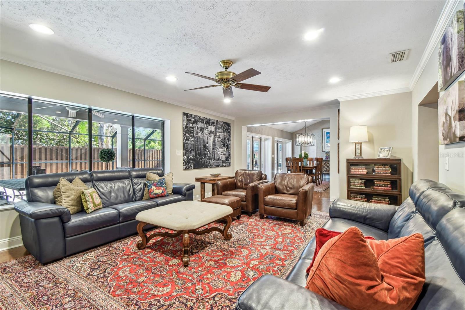 3304 LATANIA DR, TAMPA, FL, 33618