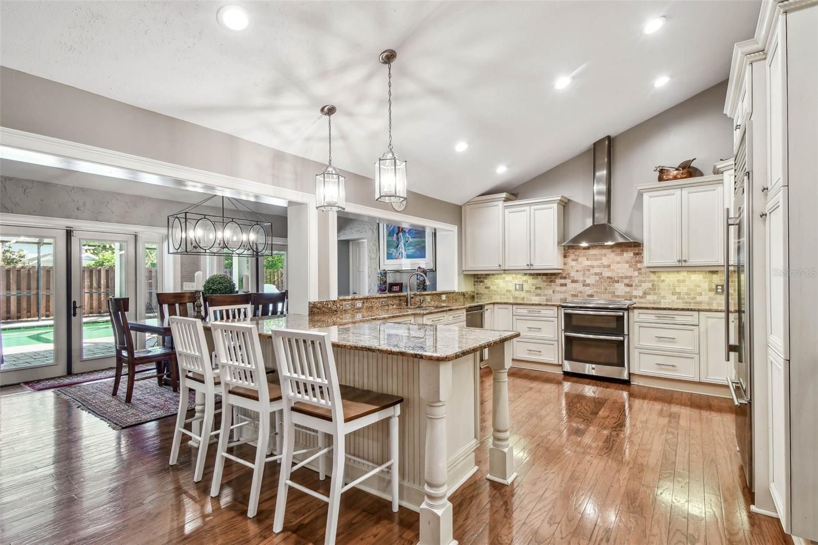 3304 LATANIA DR, TAMPA, FL, 33618