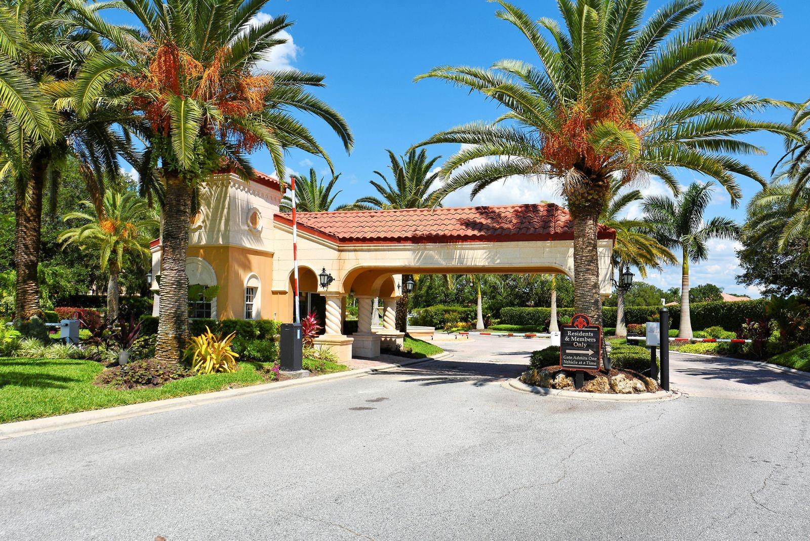 A4652245 Property Photo