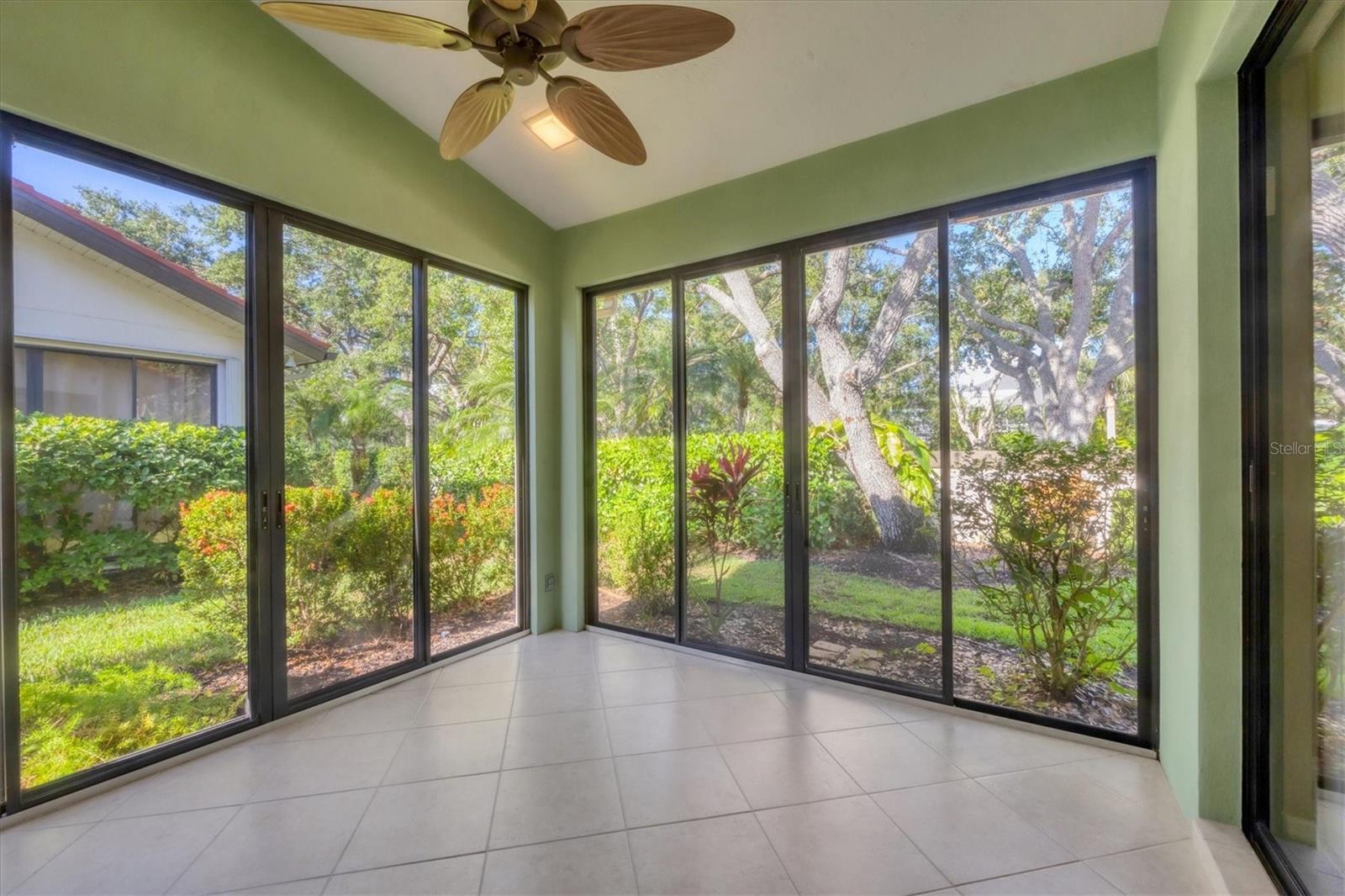 A4652245 Property Photo