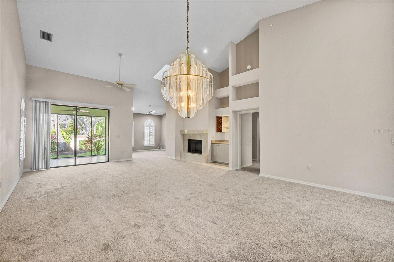 A4652245 Property Photo